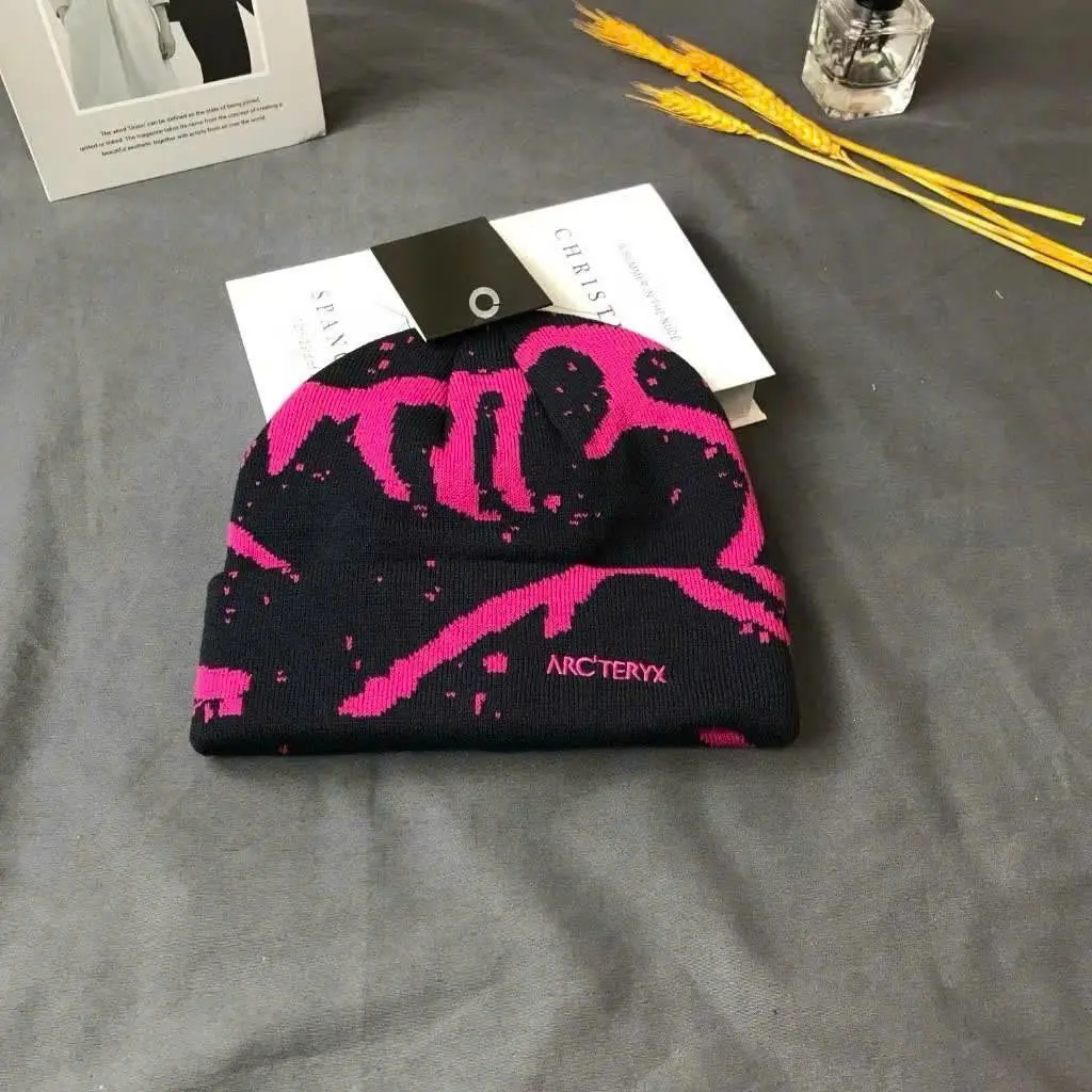 Unisex Knit Winter Hat Cozy Beanie for Snowboarding Skiing and Everyday Use