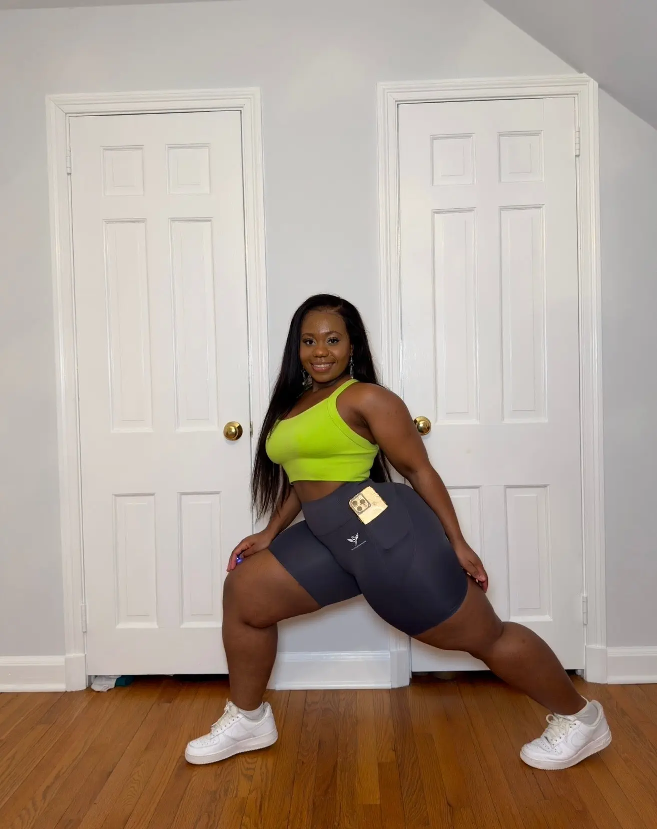 PowerFit knee pocket biker shorts