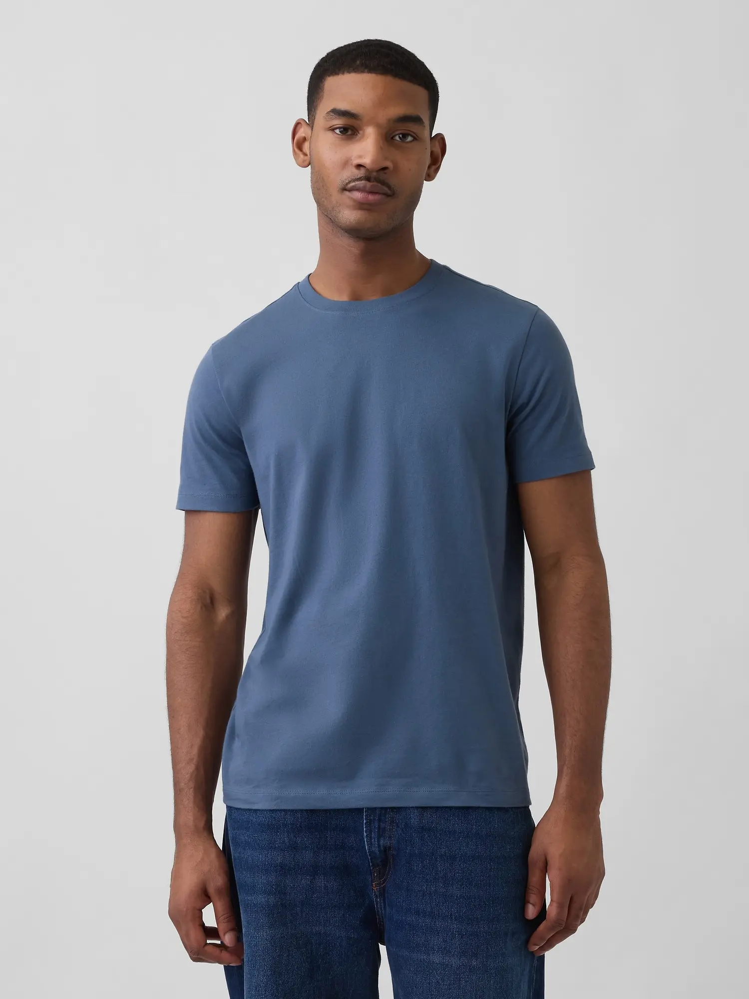 Gap Men's Classic T-Shirt
