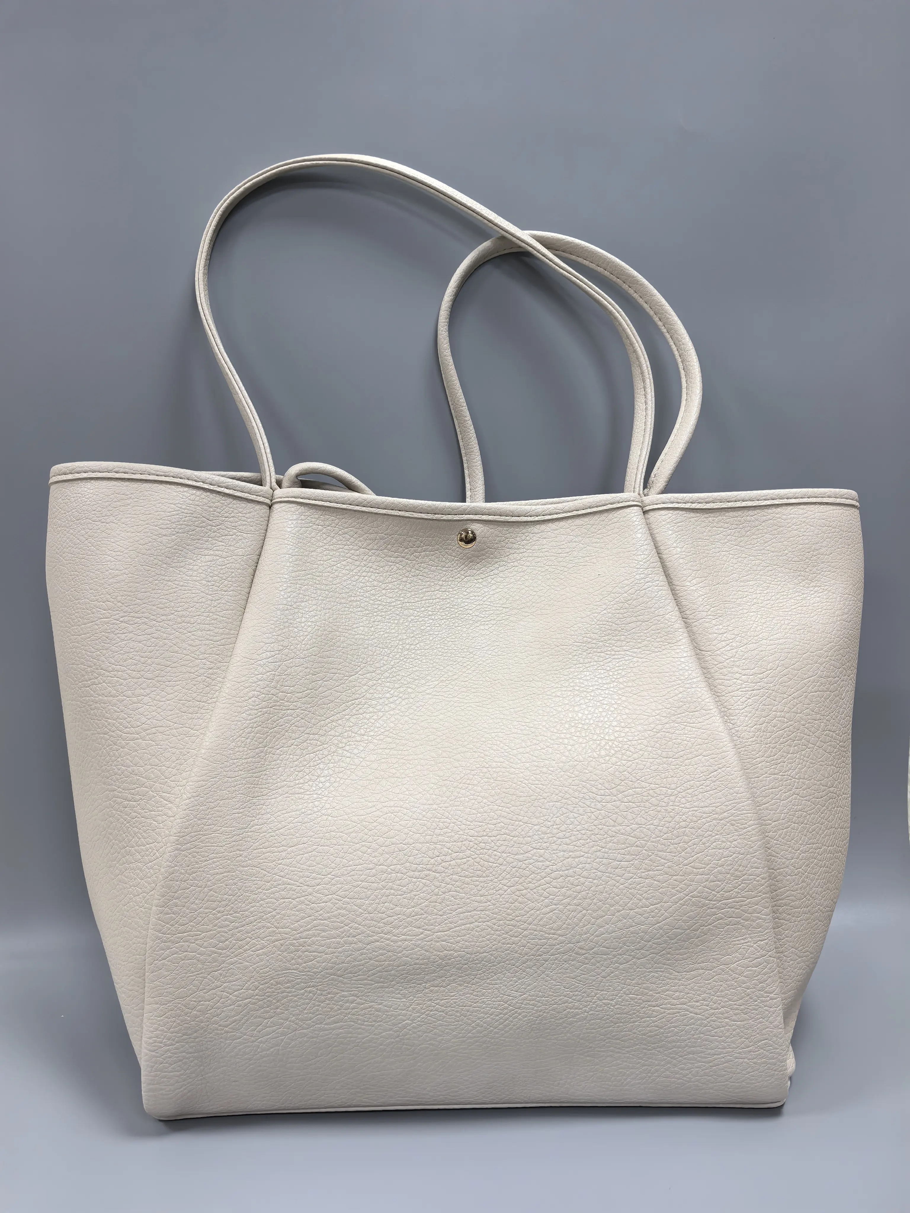 [Summer Picks] Kystra Large Capacity Lychee Grain PU Leather Tote Bag with Rose Gold Magnetic Snap — Soft Vegan Leather with Real-Leather Feel, Contrast Lining, Piped Edges, All-Season Women's Shoulder Bag