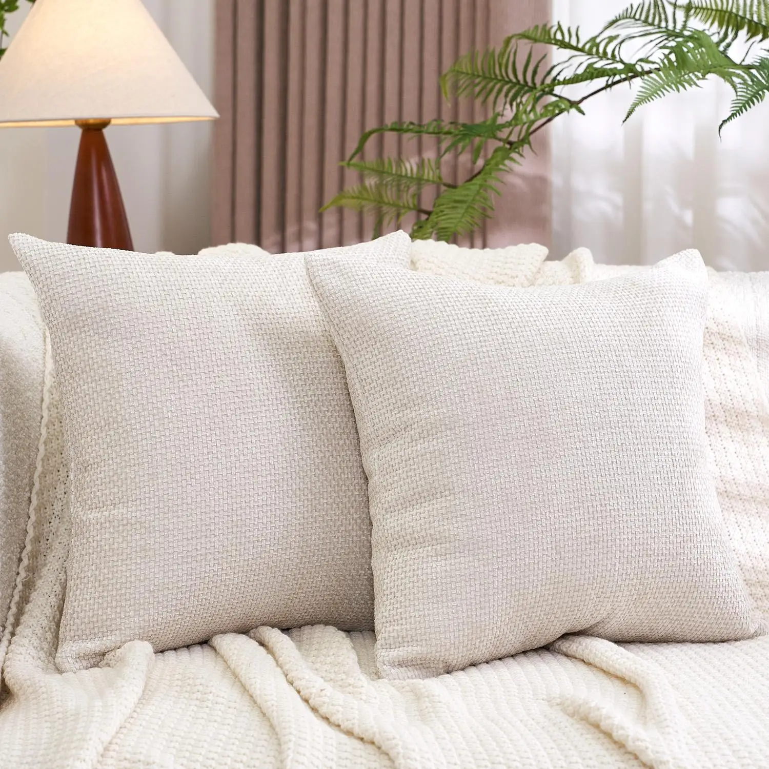 Solid Color Chenille Throw Pillow Cover without Filler, 1 Count Soft Comfortable Pillowcase, Household Decoration Supplies for Home Living Room Bedroo