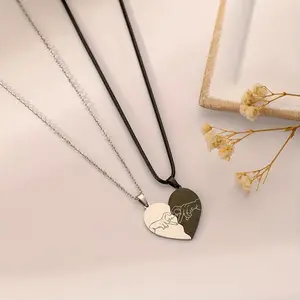 1 Set of 2 Pcs Stainless Steel Laser Engraved Heart-shaped Couple Design Fashionable Couple Necklace for Men And Women