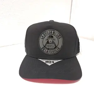 Gorra la Oveja Negra, Black Snapback with Imagen Oveja negra de la Familia, Gorra de Oveja Negra de alta calidad, Oveja negra Hat
