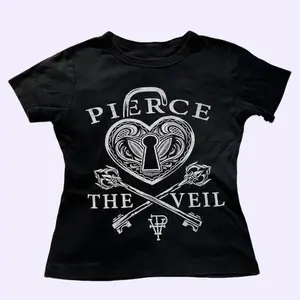 Vintage 90s Pierce The Veil Graphic Baby Tee, Women 90s Vintage Clothes, Star Girl Kitty Aesthetic Clothing, Y2K Downtown Girl, Y2K Baby Tee