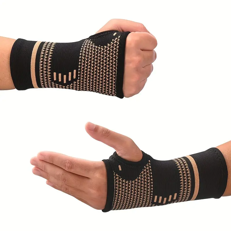 Breathable Copper Infused Sports Wrist Band - 3D Knit Compression Wrist Sleeve for Gym & Training, Comfortable Non-Ichy Wrist Wrap for Men & Women