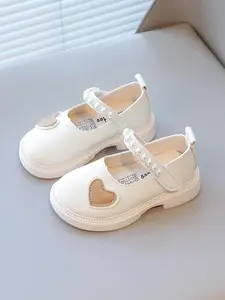 Cute Heart Pattern Pearl Decorated Flat Shoes, Casual Comfortable Non-slip Soft Sole Shoes for Daily Wear, Fashionable Shoes for Kids