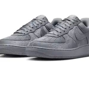 NIKE KOBE AIR FORCE 1 Low "Cool Grey/Wolf Grey (Men-13) (Brand New/ Replacement Box)