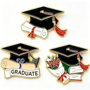 3 Pcs Class Of 2026 Graduation Pins 2026 Graduation Enamel Lapel Pins Cap Souvenir Brooch Party Favors Gifts for High School College Student Clothes Decoration Accessories