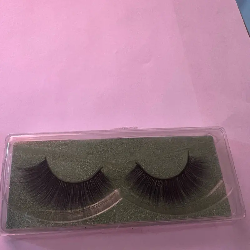 Green Pack Soft Eyelashes - Unique Green Fluffy Design for Enhanced Volume and Dimension