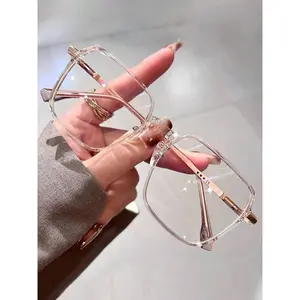 Women's Fashion Square Frame Eyeglasses Minimalist Casual Glasses UV400 Blue Light Blocking Fashion Eyewear for Daily Outdoor Use