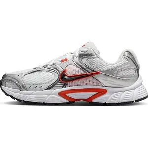 Women's Nike V5 RNR White/Black-Picante Red (HQ7901 100)