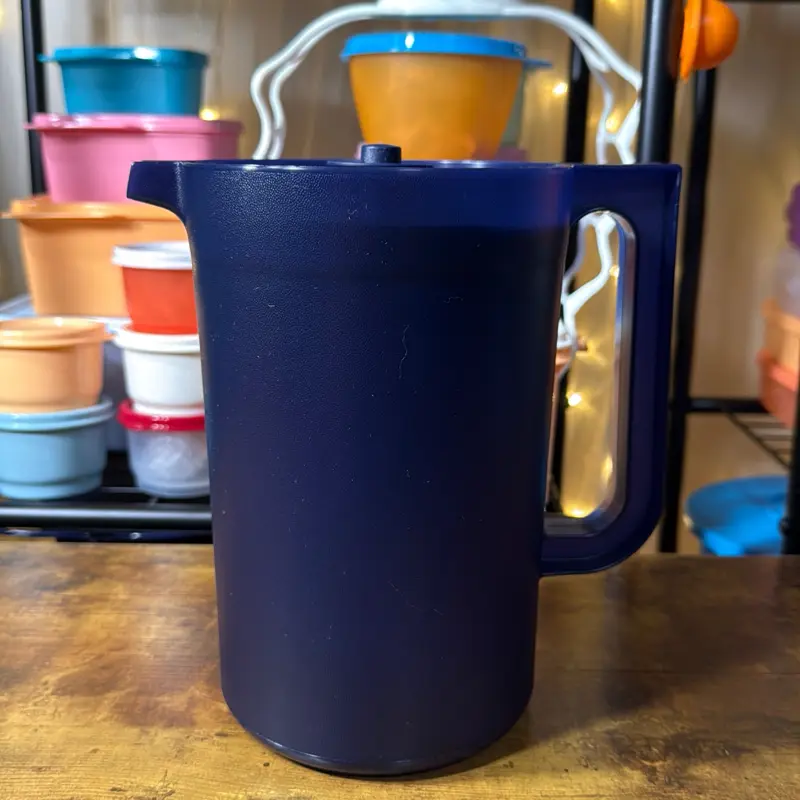 Tupperware 2.1L Pitcher Navy Blue