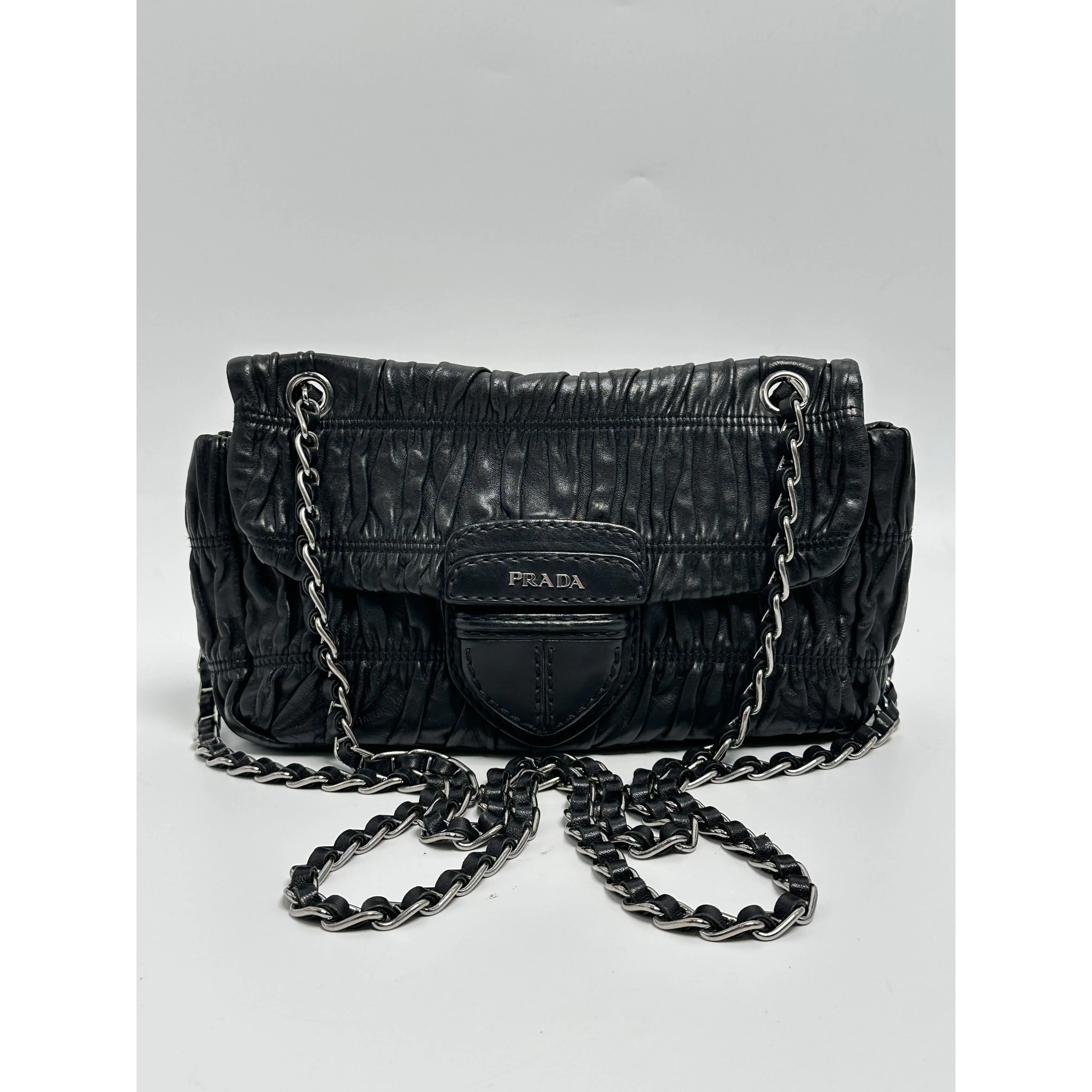 Pre-owned PRADA leather Crossbody Bags Gaufre Ruched Chain Shoulder Bag Black Silver Hardware BIN002PR