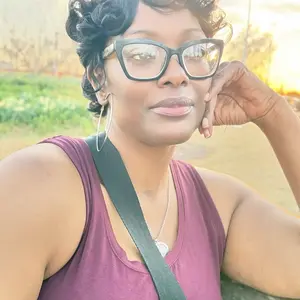 ShowRealHair Wig 025 Pixie Cut Wig for Black Women Short Bomb Curly Wigs Brazilian Virgin Human Hair Short Pixie Cut Layered Wig SpringStatements#SummerVibes