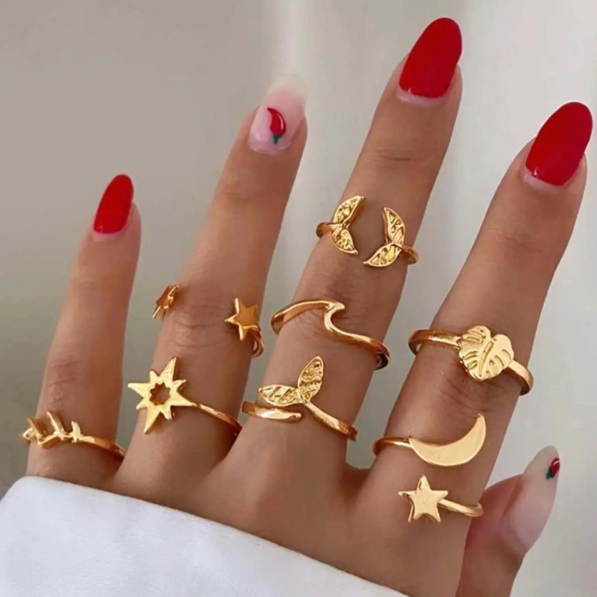 8-Piece Stackable Ring Set for Women, Bands with Star, Moon, Heart & Fishtail Motifs and Artificial Gemstones, Birthday Gift Jewelry, Jewelry For Women