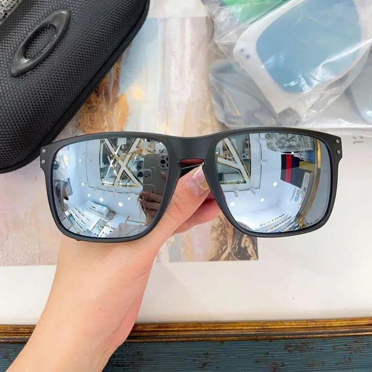 New Sunglasses Polarized Holbrook Matte Black Frame, Siliver Mirror Len Casual Style Eyewear
