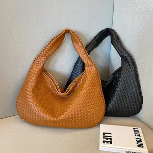 French Premium Woven Bag for Women's Versatile One Shoulder Underarm Bag for Small Size Handheld Commuter Bag