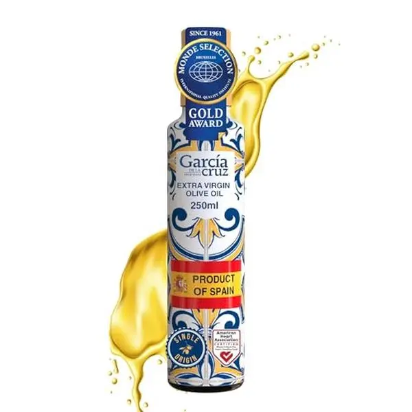 GARCÍA DE LA CRUZ - Organic Extra Virgin Olive Oil, Master Miller Premium Oil, Almond and Tomato Tones, Smooth Body, Sourced in Spain, Montes de Toledo, Glass Bottle - 250 ml