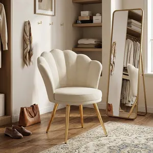 Luxury Velvet Accent Chair, Upholstered Vanity Makeup Chair with Gold Metal Legs, Modern Elegant Side Chair, Comfy Padded Guest Chair for Bedroom Living Room Home Indoor Decoration Furniture