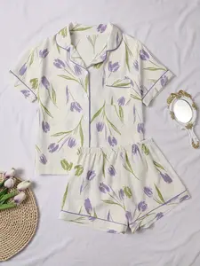 Women's All Over Print Floral Pyjama Two-piece Set, Casual Comfy Short Sleeve Top & Elastic Waist Shorts Pj Set, Ladies Sleepwear for All Seasons, Loungewear, Homewear, Pajama Set, Pajamas, Nightwear Lounge Set