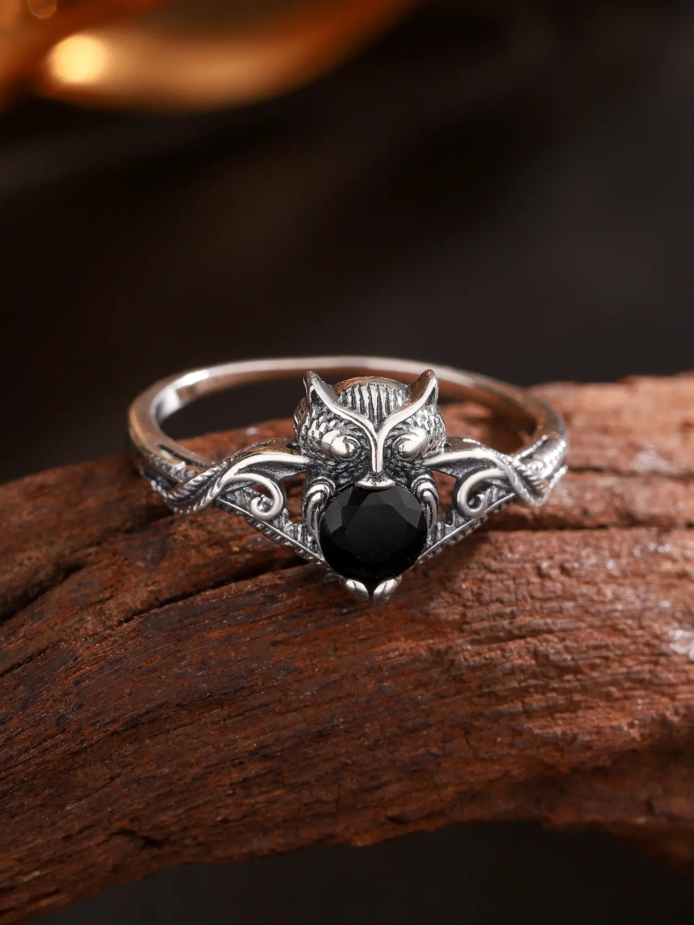 Vintage Owl Ring with Artificial Zircon, Unique Alternative Jewelry, Women's Designer Owl Ring, Statement Rings, Beautiful Rings, Silver Color Material, Unique Rings, Artificial Gemstone Ring, Finger Rings