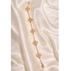 Clover Charm Bracelet 5 Motif Chain Bracelet 7.5 Inch