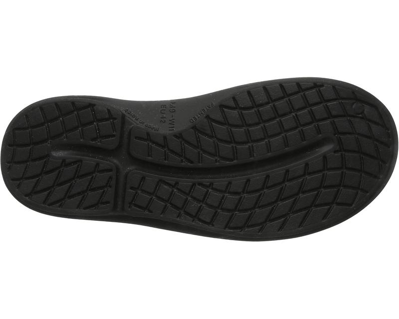 OOFOS OOcloog Recovery Clog Comfort Shoes Unisex Slip-On Clogs