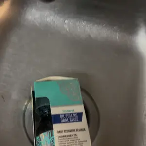 Product Review of GuruNanda Cocomint Pulling Oil with 7 Essential Oils & Vitamins D, E & K2 - 8 oz from 🌸**🌸