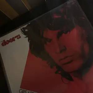 Unsealed vinyl records
