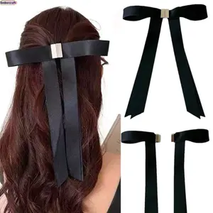 Y2K Butterfly Hair Clips, Mini Non-Slip Claw Clips for Women, Girls & Teens, Cute Coquette Hair Accessories with Strong Grip for Half-Up Hairstyles, School Outfits & Everyday Aesthetic Looks
