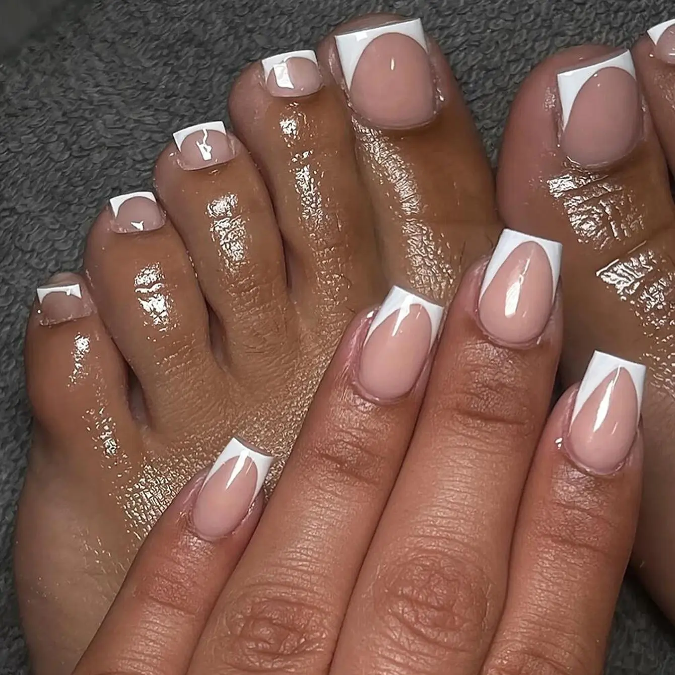 48PCS Medium pink candy color square ballectcore press on nails and toe nails with white edge for girl gift