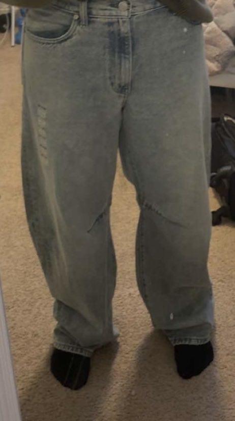 Item: LIGHT INDIGO, 32W x 32L