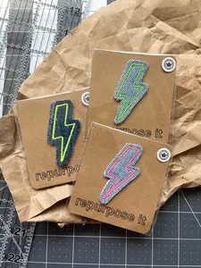 🧵 Lightning Bolt Embroidered Iron-On Patch
