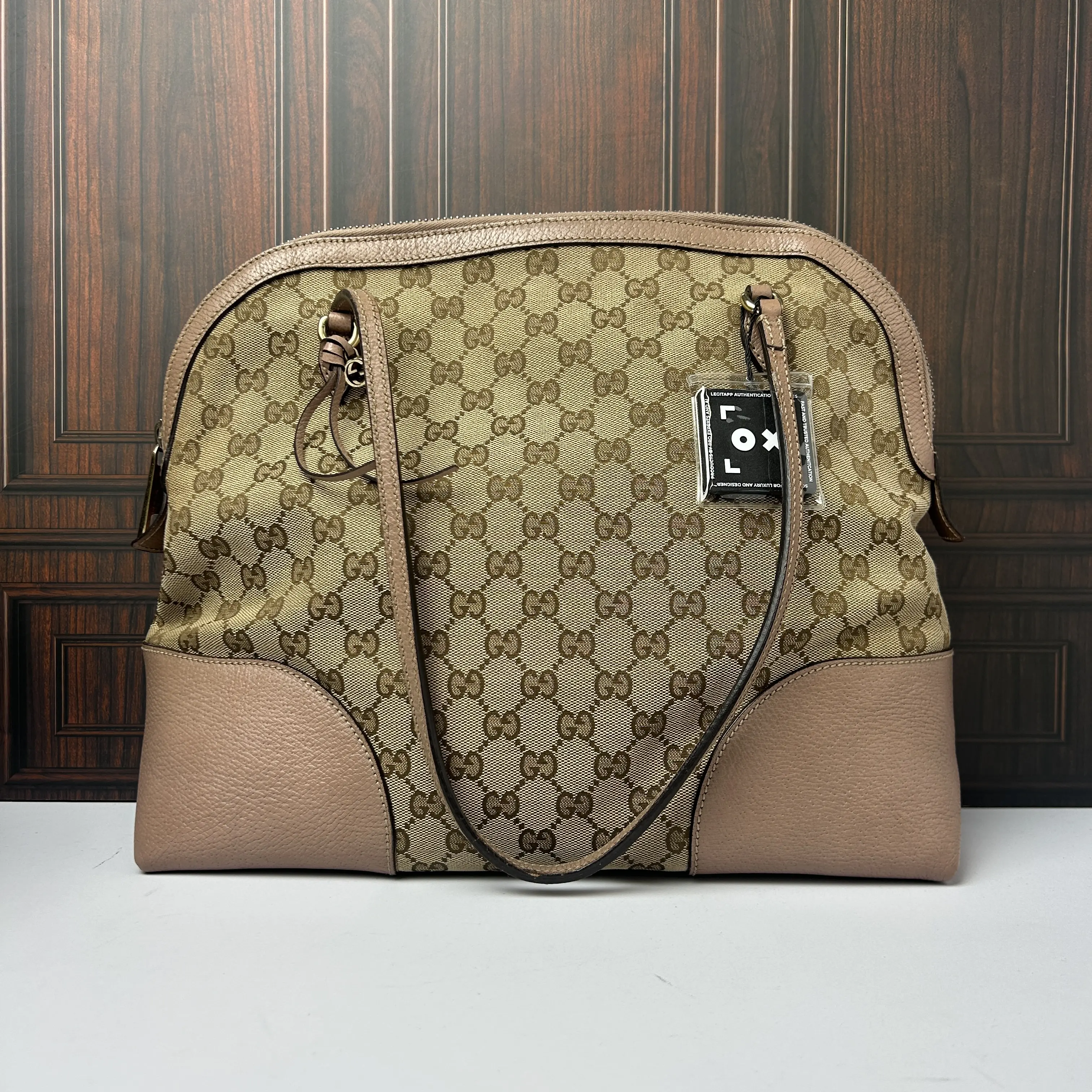 Pre-owned GUCCI handbag 888