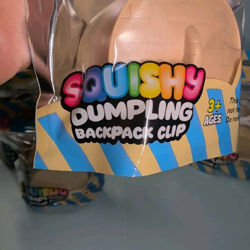 SQUISHY DUMPLING BACKPACK CLIP!!  ON THE GO FIDGET AND STRESS RELIEF TOY FOR AGES 3+ MYSTERY DUMPLINGS