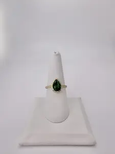 Vivandi Green Teardrop Ring