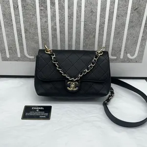 Pre-owned CHANEL 98% New 20P Black Gold Caviar Top Handle Classic Flap Bag 29 Series