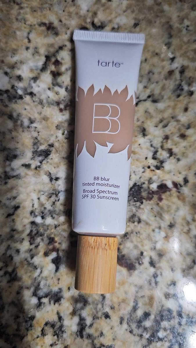 Item: light-medium (light to medium skin with a balan...