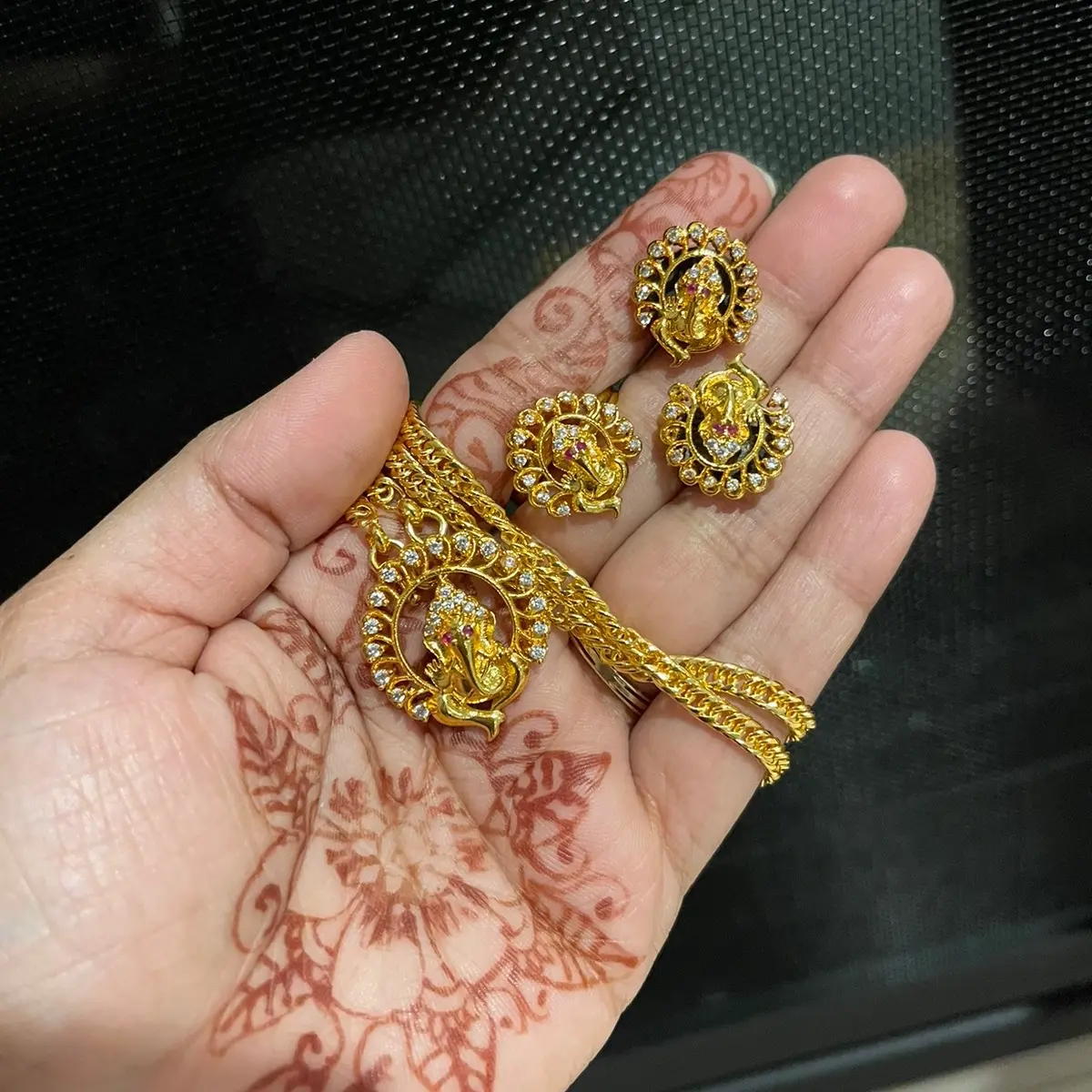 Traditional Ganesh Pendent Chain Necklace set
