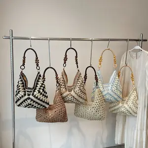 New Fashionable Handmade Woven Bag Versatile Paper Rope Crochet Straw Shoulder Bag for Beach & Vacation Style Lightweight Functional Summer Accessory
