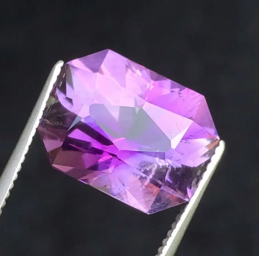 4.00ct Natural Amethyst - Precision Fancy Cut - Vibrant Royal Purple - VS Clarity (WAV84)
