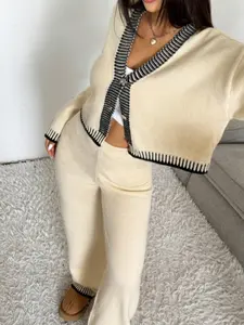 Custom High-Quality Women's Fitted Striped Sweater Knit Set, Womenswear Long Sleeve Cut-Out Top with Zipper Pullover, Sporty Style for Casual Wear