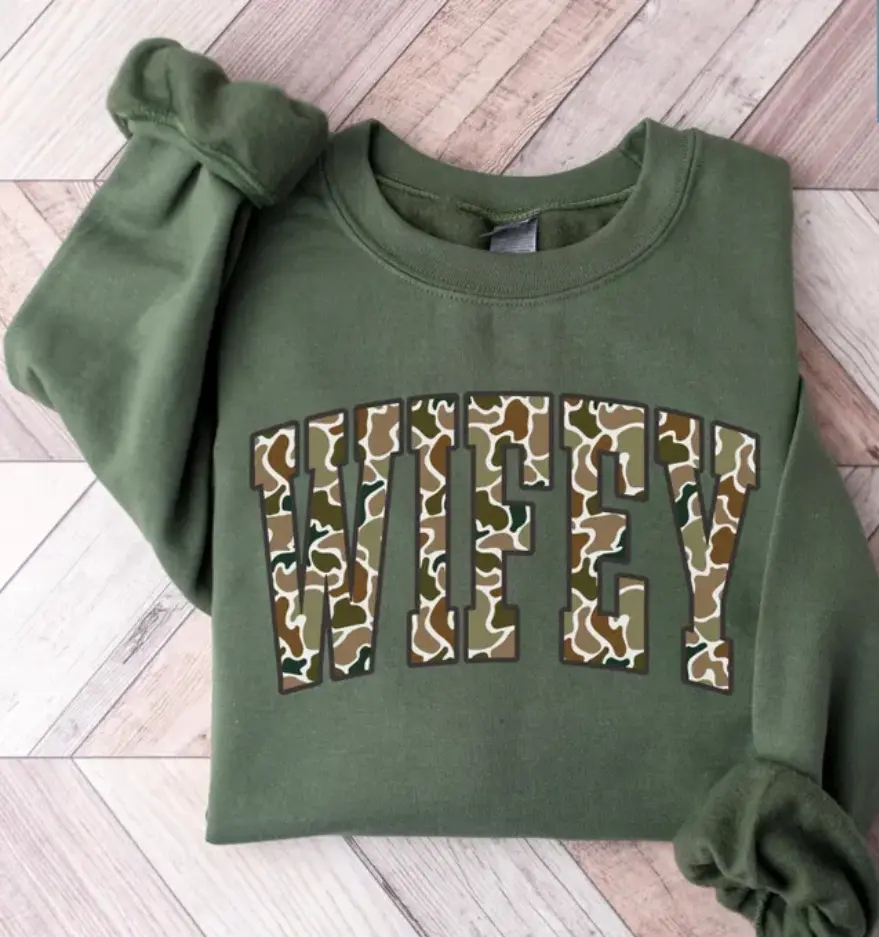 Camouflage Wifey Shirt, Mrs Shirt for Women, Wife Tee, Camo Wifey Tshirt Hunting Wife Life Shirt Wifey Tee Womens Camo Shirt