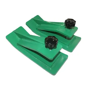 Tractor Bucket Protector, 2pcs Ski Edge Protector, 12" Long Turf Tamer Skid Protector, 4.5" Width, Heavy Duty Steel Bucket Attachment for Snow Leaves Removal, Spreading Gravel, Green