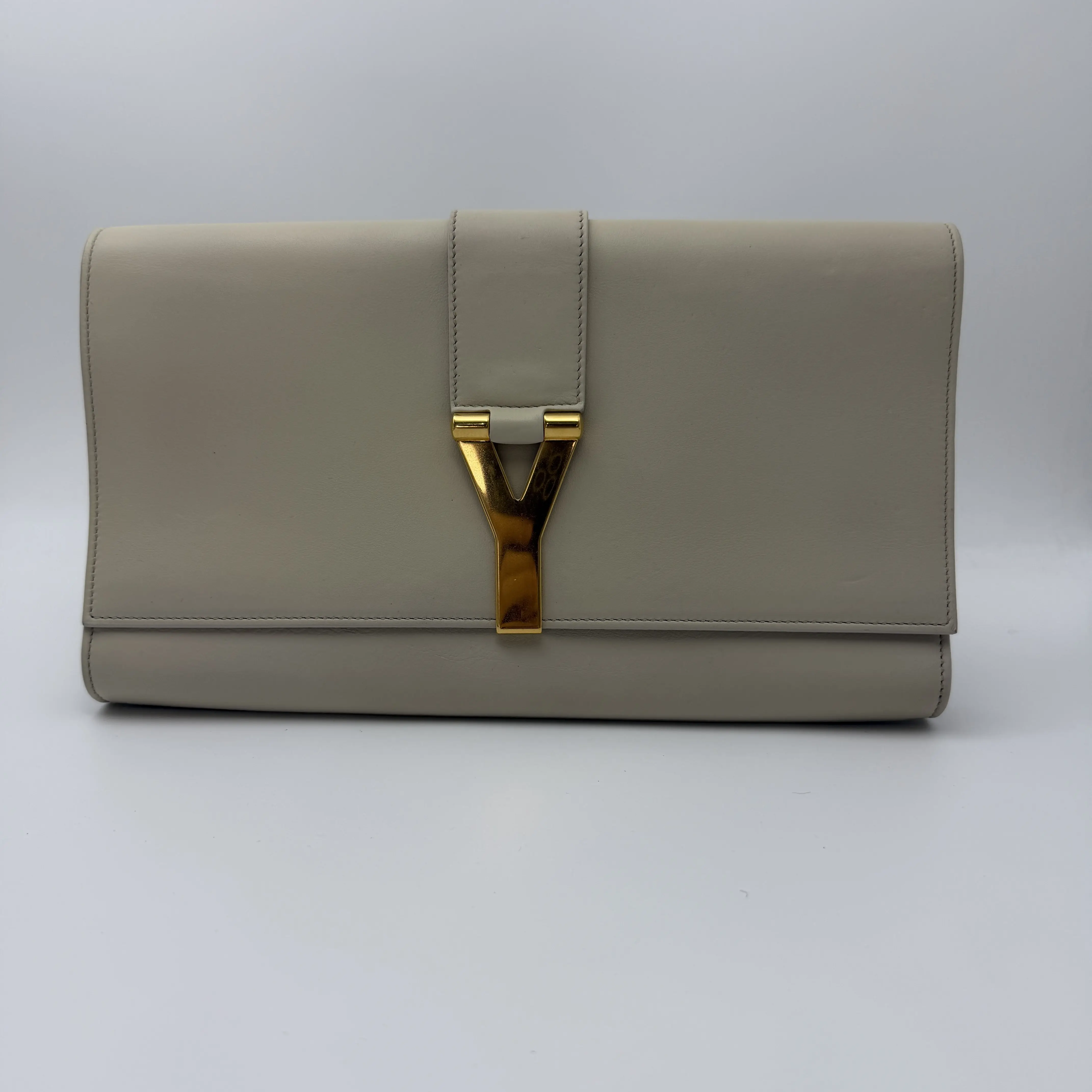 Pre-owned Yves Saint Laurent Saint Laurent Large Y Clasp Clutch