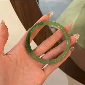 Natural Glass Bracelet, Women'S Ice Transparent Thin Circular Bracelet, Simple Jewelry Design Versatile Gift, Daily Wear