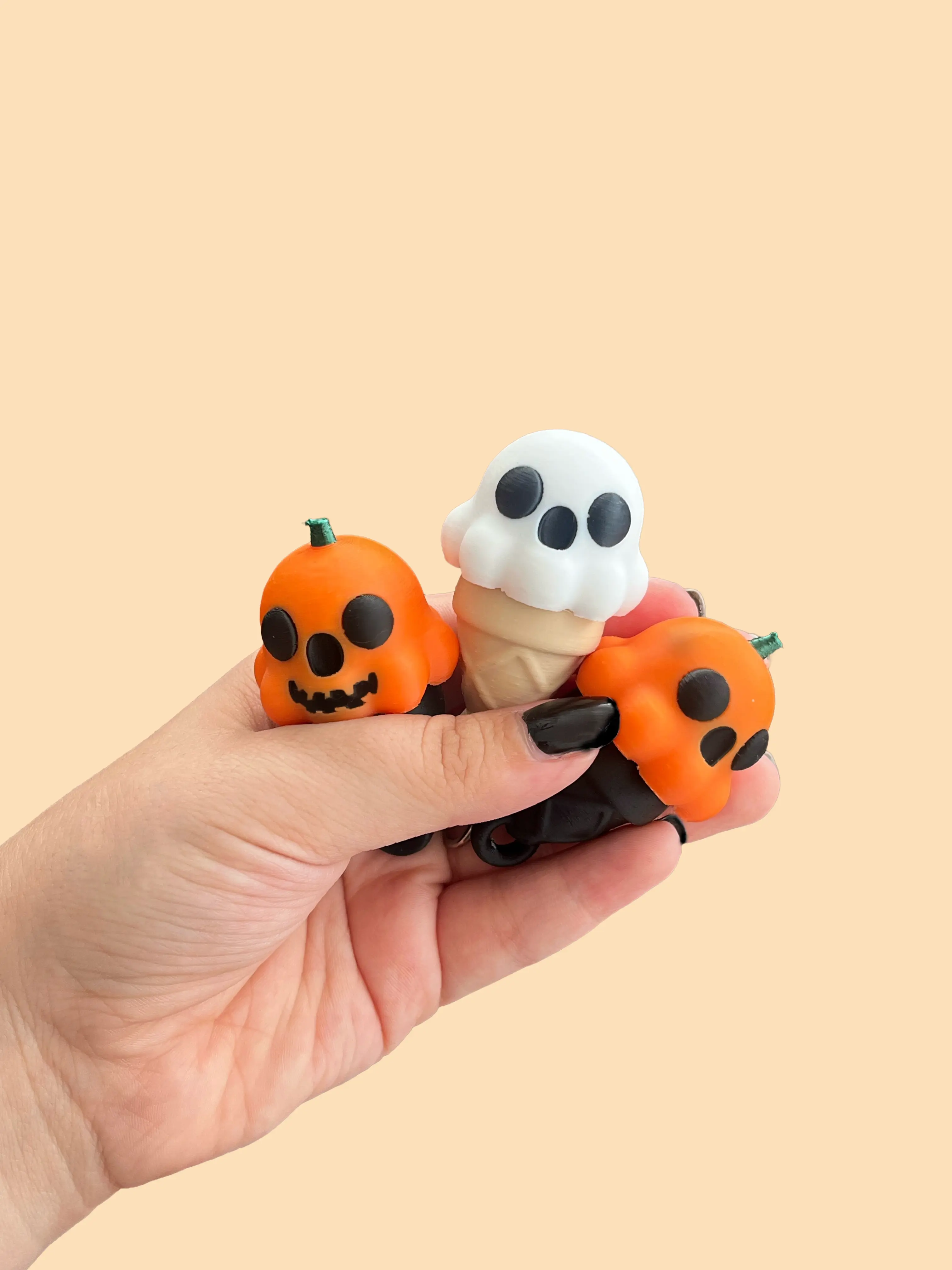 Summerween Ice Cream Clicker Keychain, Fashion Accessory Bag Charm