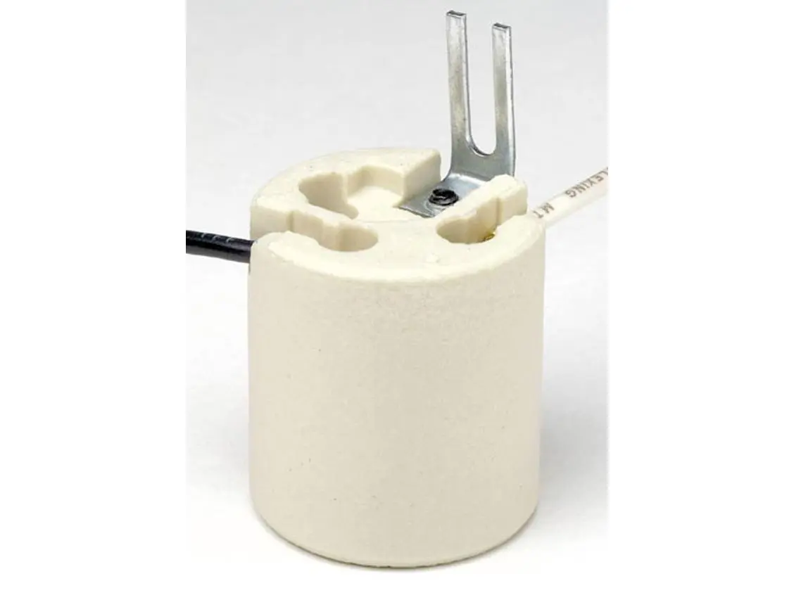 Leviton Porcelain Keyless Lamp Socket
