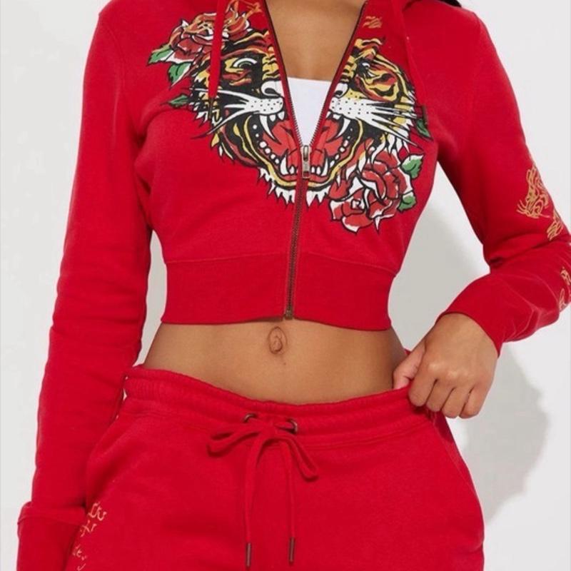 Women 2 Piece Ed Sets Clothes. Comes in Blue , Red or Green