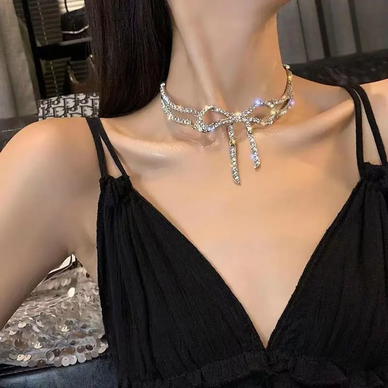 26 Necklace   Silver